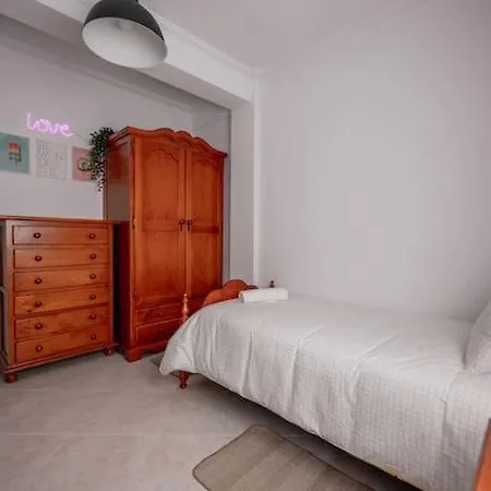 Apartment Chic In 4 Huelva