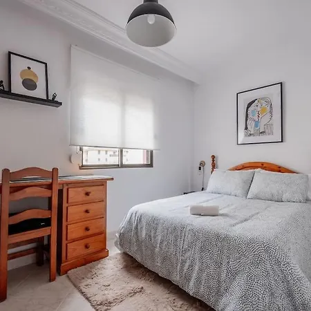 Apartment Chic In 4